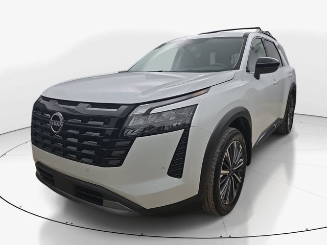 New 2026 Nissan Pathfinder Platinum FWD image 8