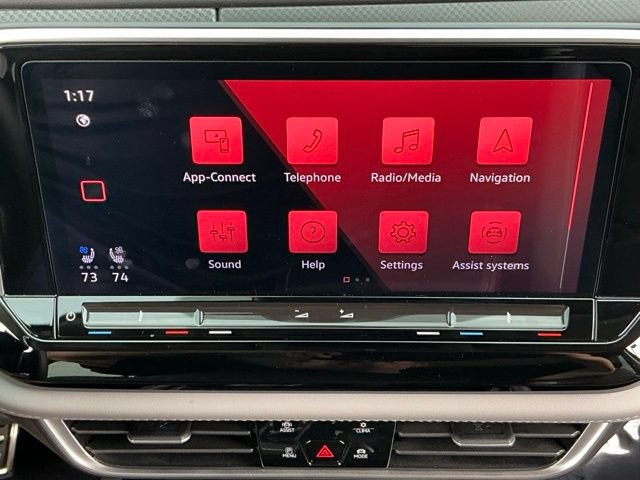 Used 2024 Volkswagen Atlas Peak Edition SE AWD/4WD image 27
