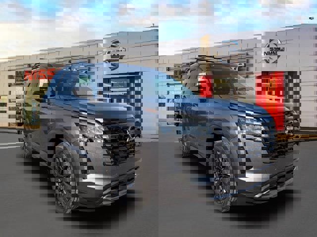 New 2026 Nissan Pathfinder SL w/ SL Premium Package