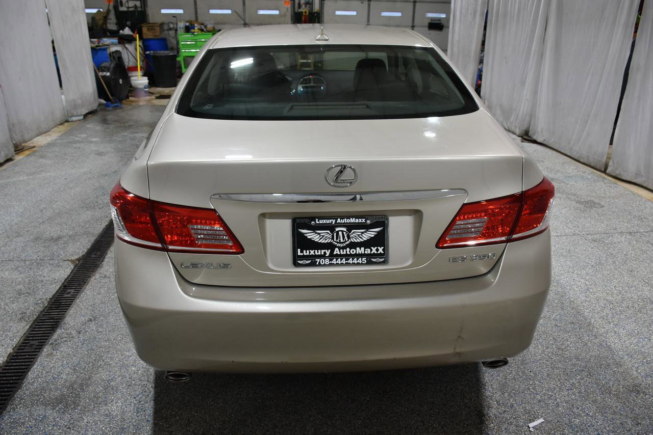 Used 2010 Lexus ES 350 FWD image 5
