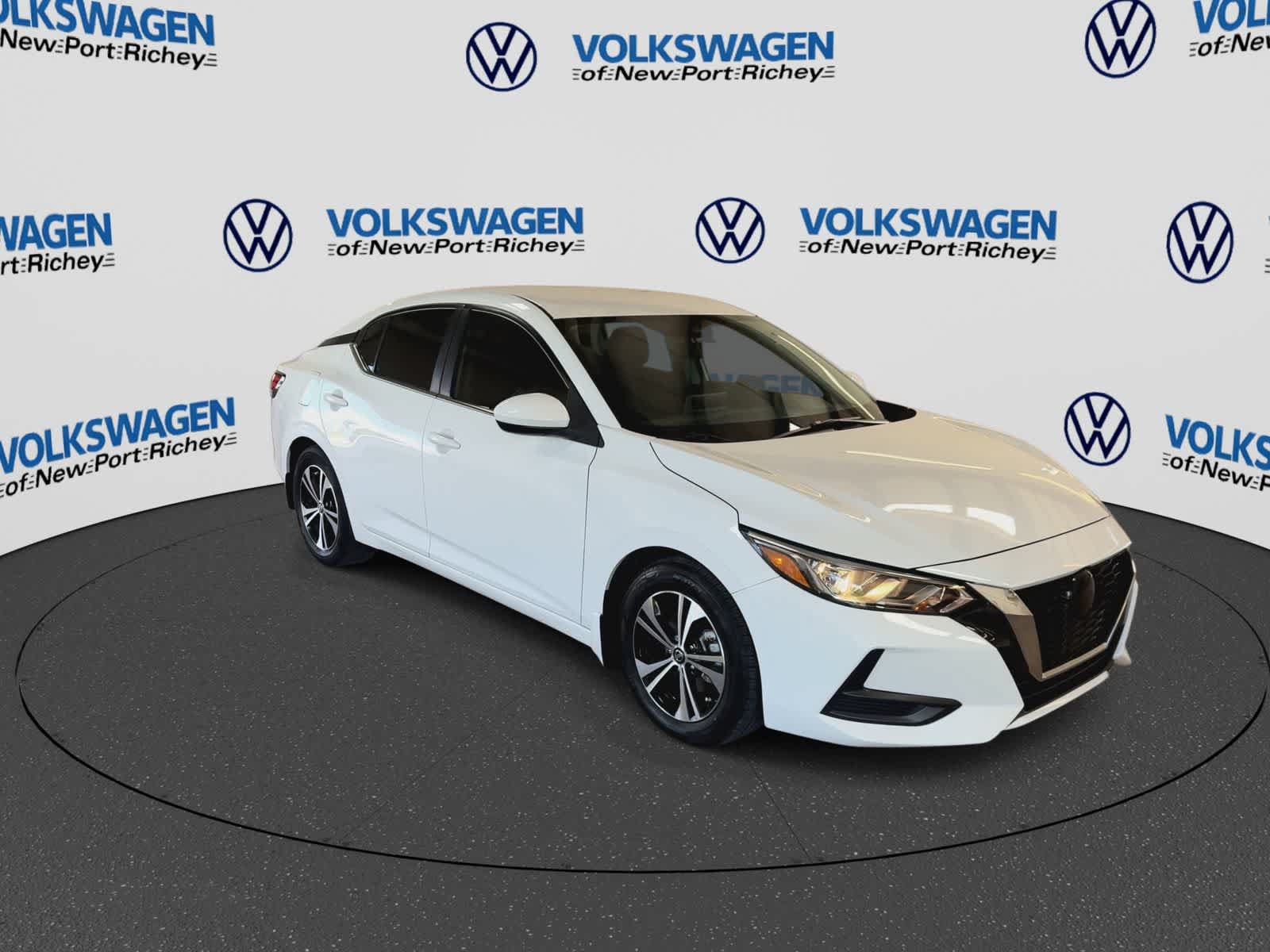 Used 2022 Nissan Sentra SV FWD image 2
