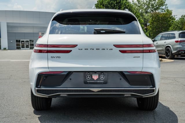 Used 2026 Genesis GV70 2.5T AWD/4WD image 5