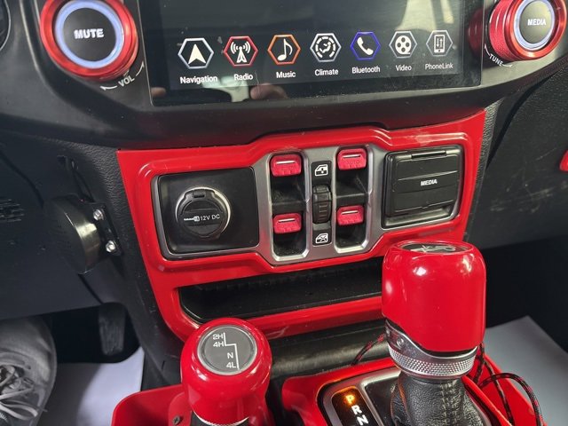 Used 2018 Jeep Wrangler Unlimited Sport S image 33