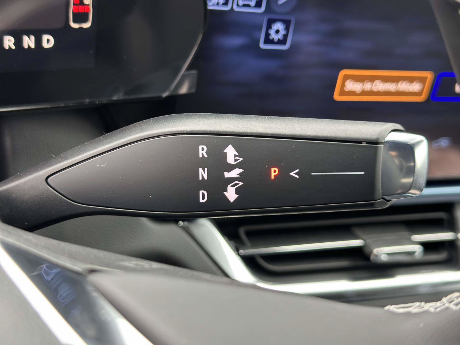 New 2026 Chevrolet Equinox EV LT AWD/4WD image 13