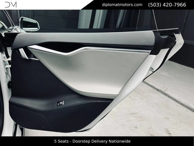 Used 2013 Tesla Model S RWD image 26