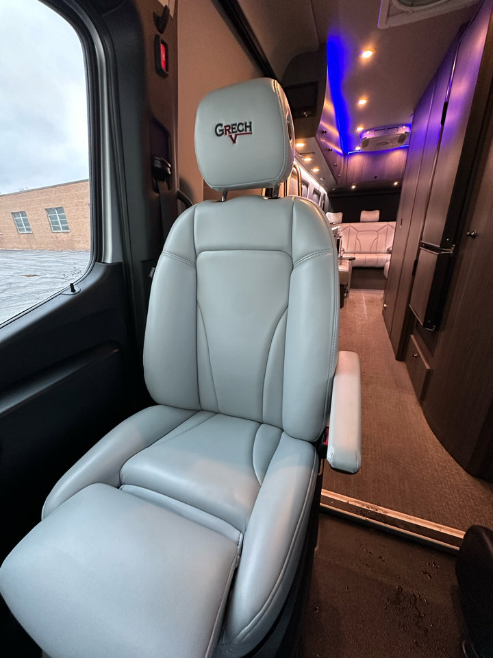 Used 2024 Mercedes-Benz Sprinter 3500 image 20