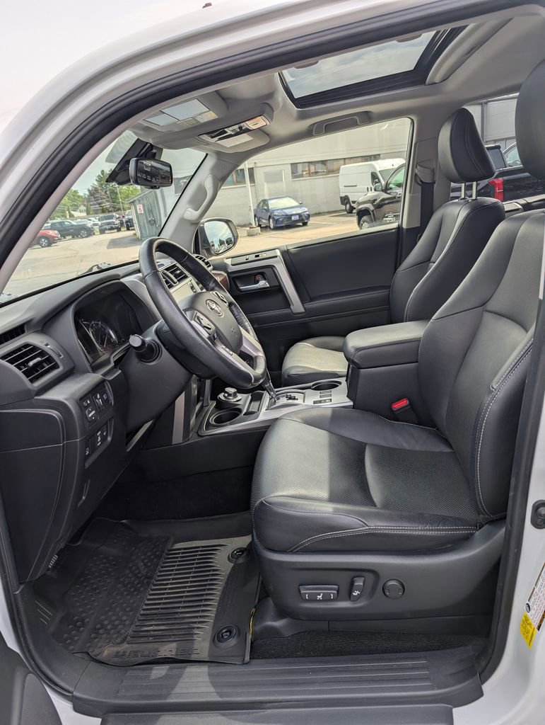 Used 2024 Toyota 4Runner Limited AWD/4WD image 13