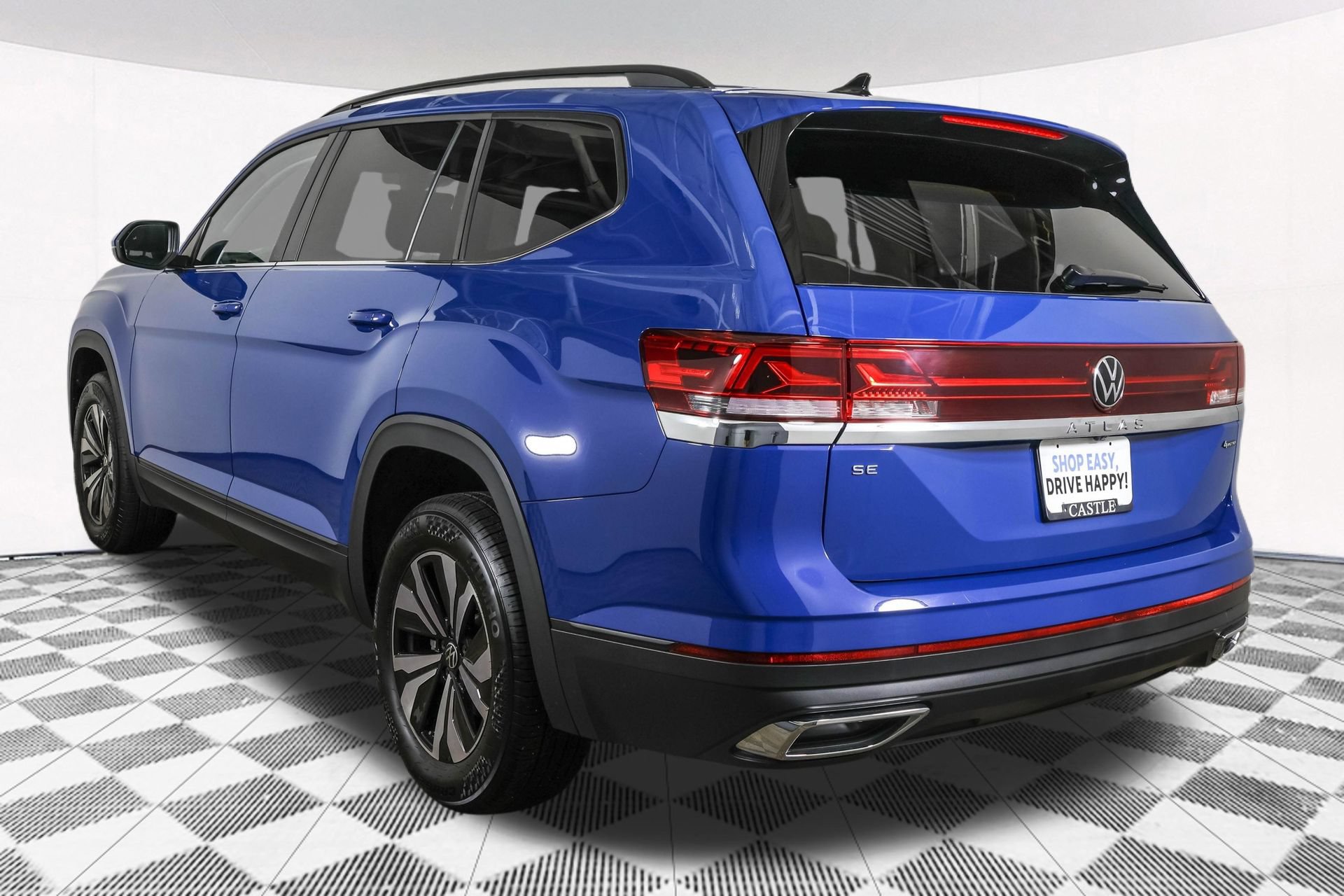 Used 2026 Volkswagen Atlas SE AWD/4WD image 17