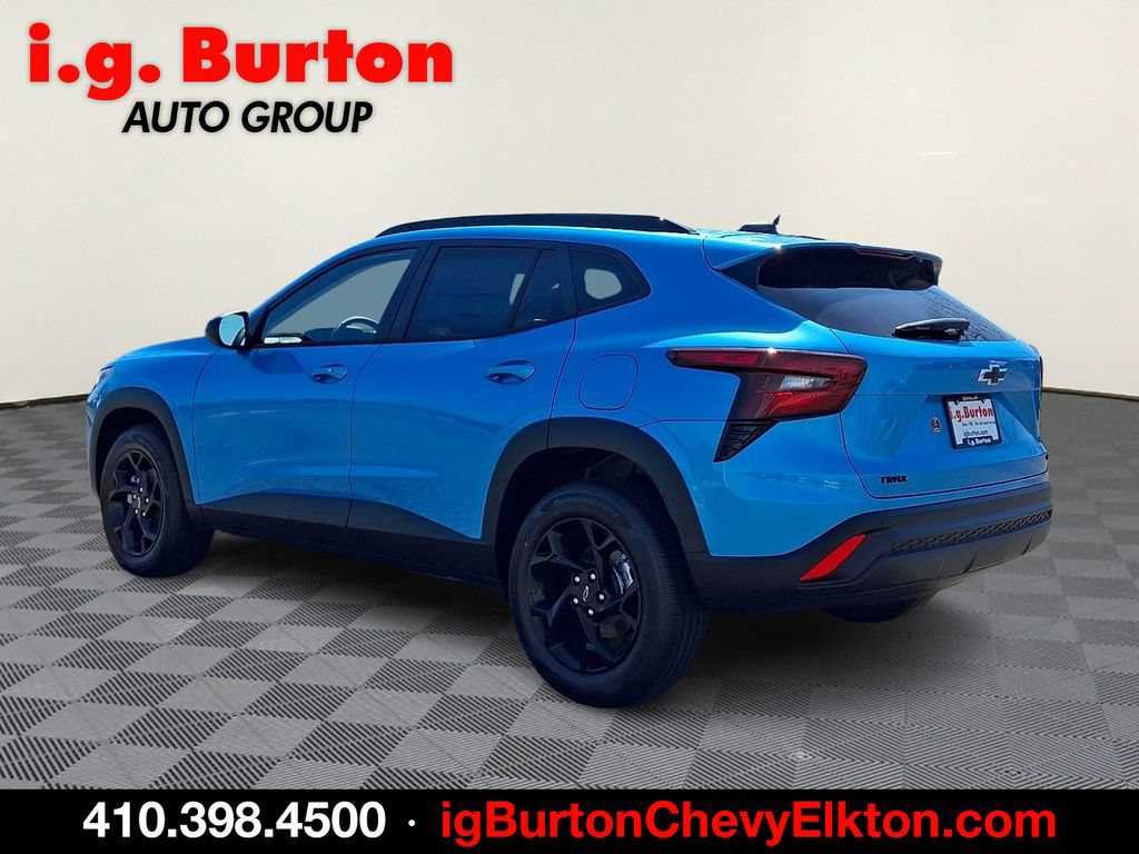 New 2026 Chevrolet Trax LT w/ Driver Confidence Package FWD image 3