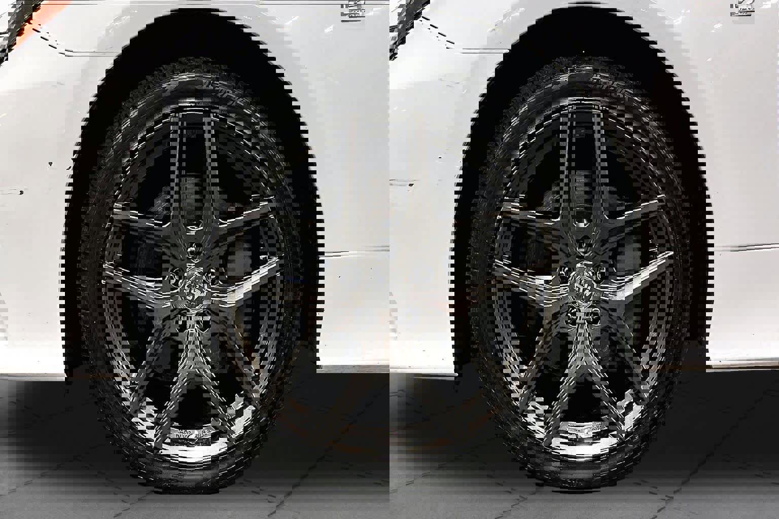 Used 2018 Lexus RC 300 AWD image 9