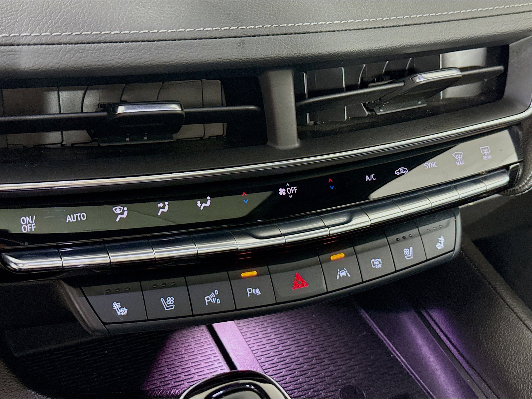 Used 2025 Cadillac CT5 Premium Luxury image 19