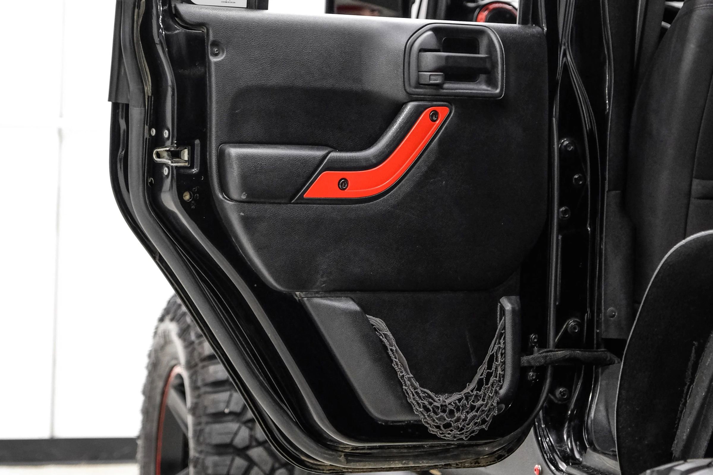 Used 2013 Jeep Wrangler Unlimited Sport image 40