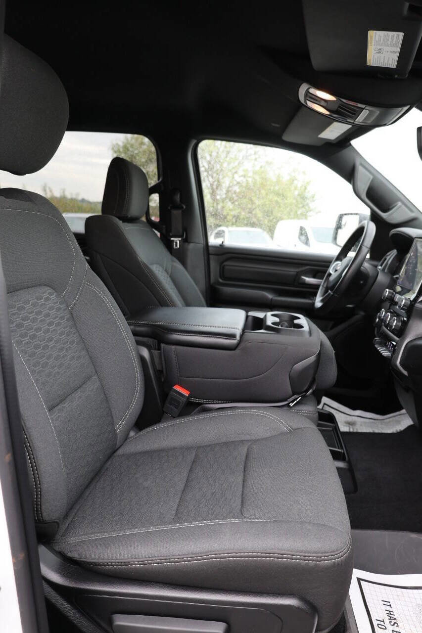 Used 2025 RAM 1500 Tradesman AWD/4WD image 15