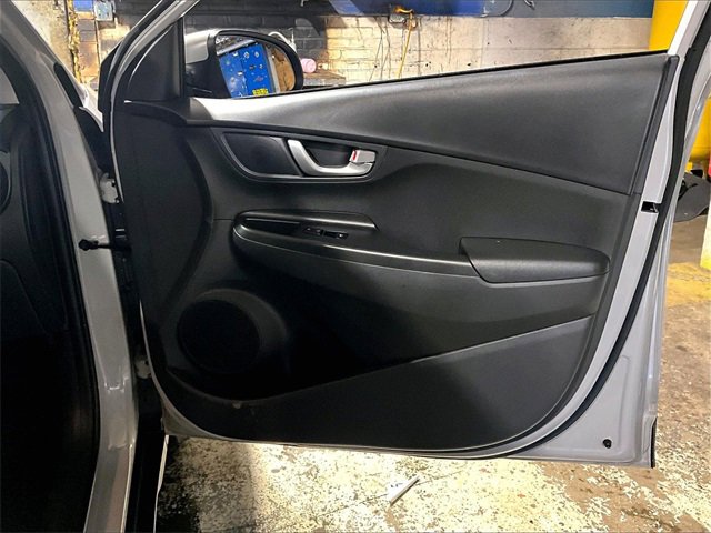 Used 2023 Hyundai Kona SEL w/ Convenience Package image 20
