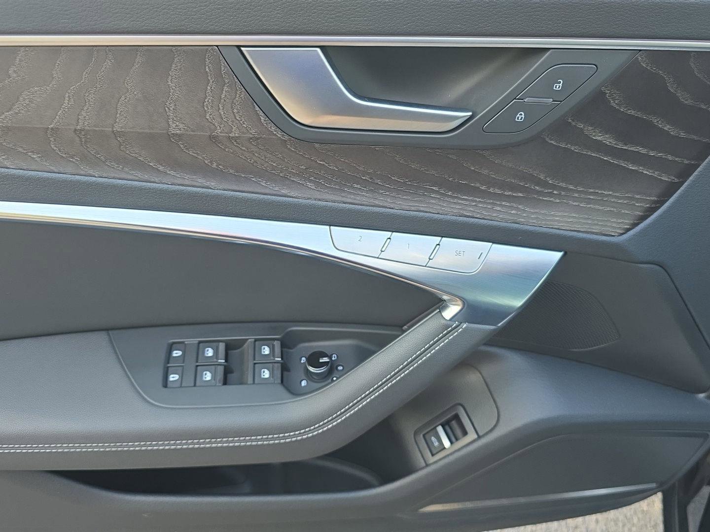 Used 2023 Audi A6 Premium Plus w/ Premium Plus Package image 13