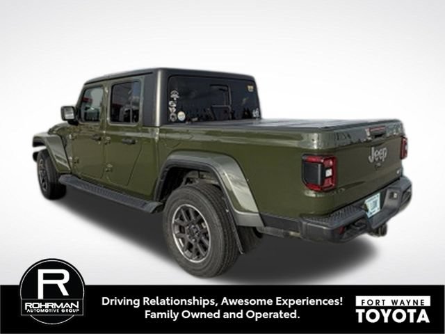 Used 2021 Jeep Gladiator Overland w/ Dual Top Group AWD/4WD image 4