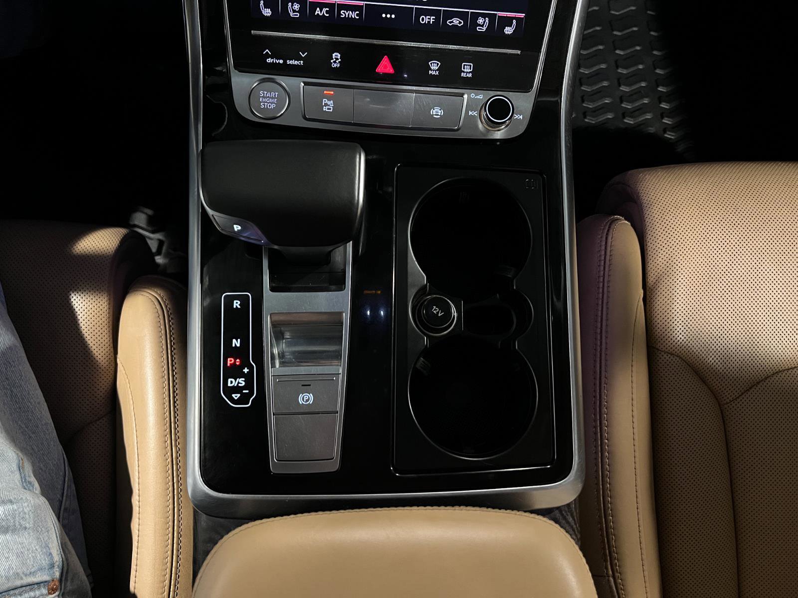 Used 2019 Audi Q8 Prestige image 19