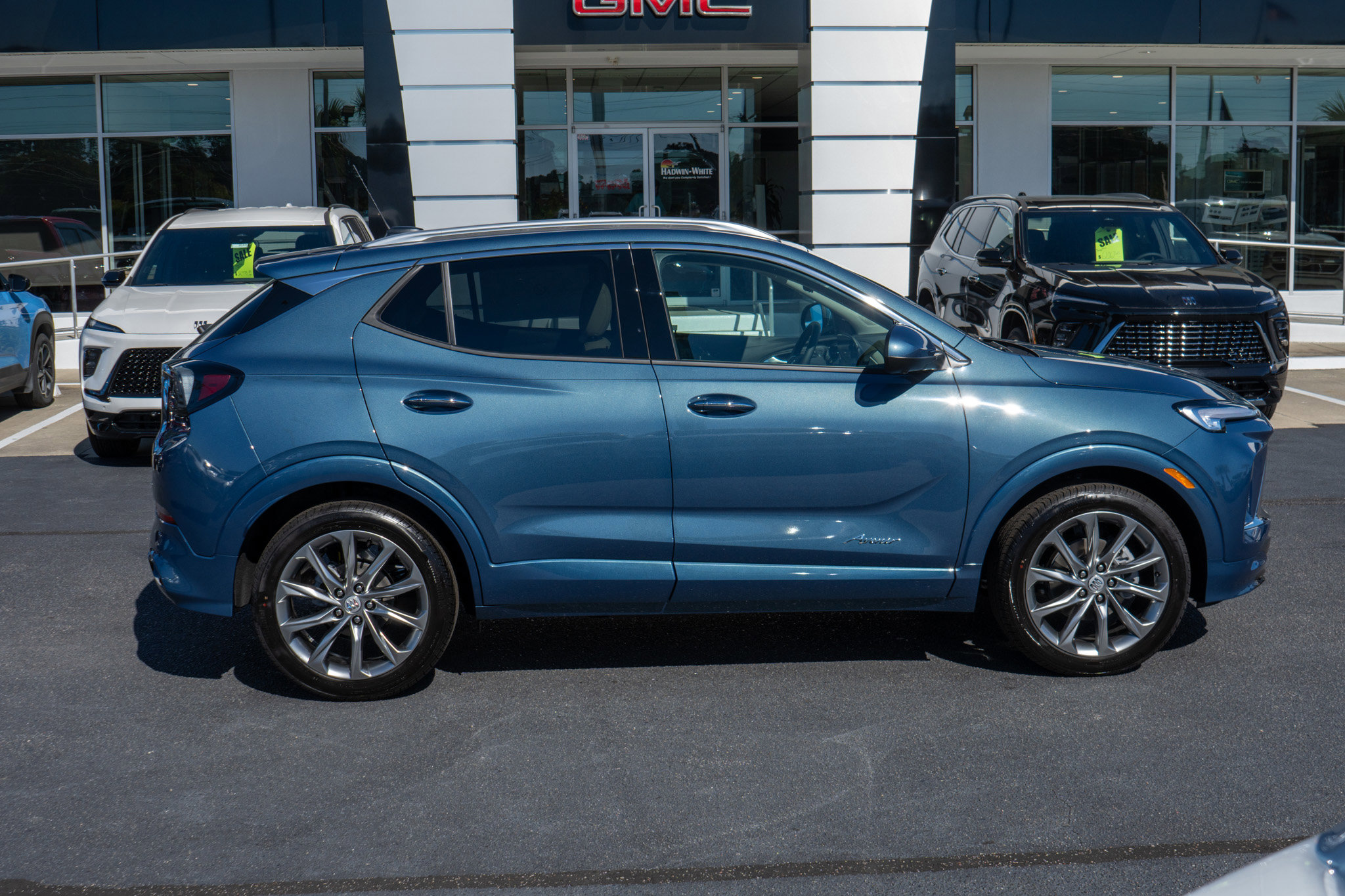 New 2026 Buick Encore GX Avenir w/ Avenir Technology Package image 2