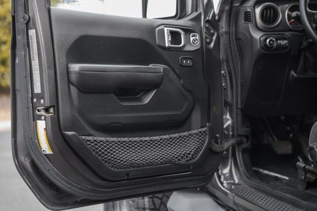 Used 2020 Jeep Wrangler Sport image 36