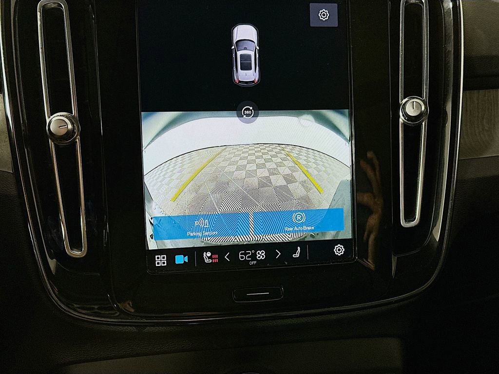 Used 2023 Volvo XC40 B5 Plus w/ Driver Assist Package image 19