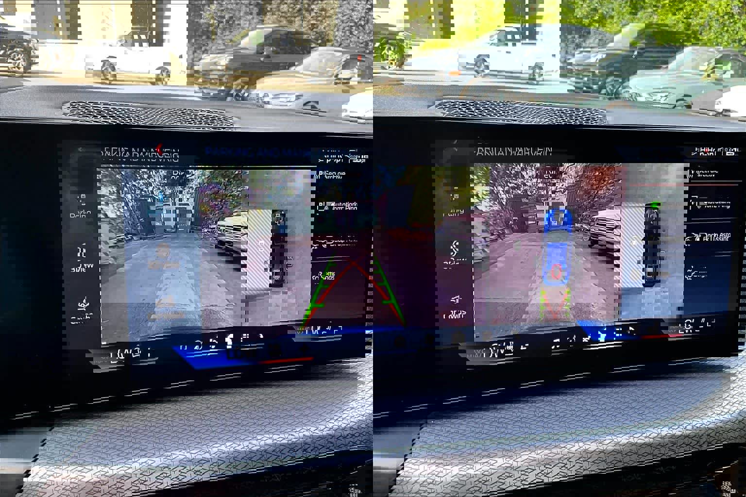 Used 2025 BMW M440i image 26