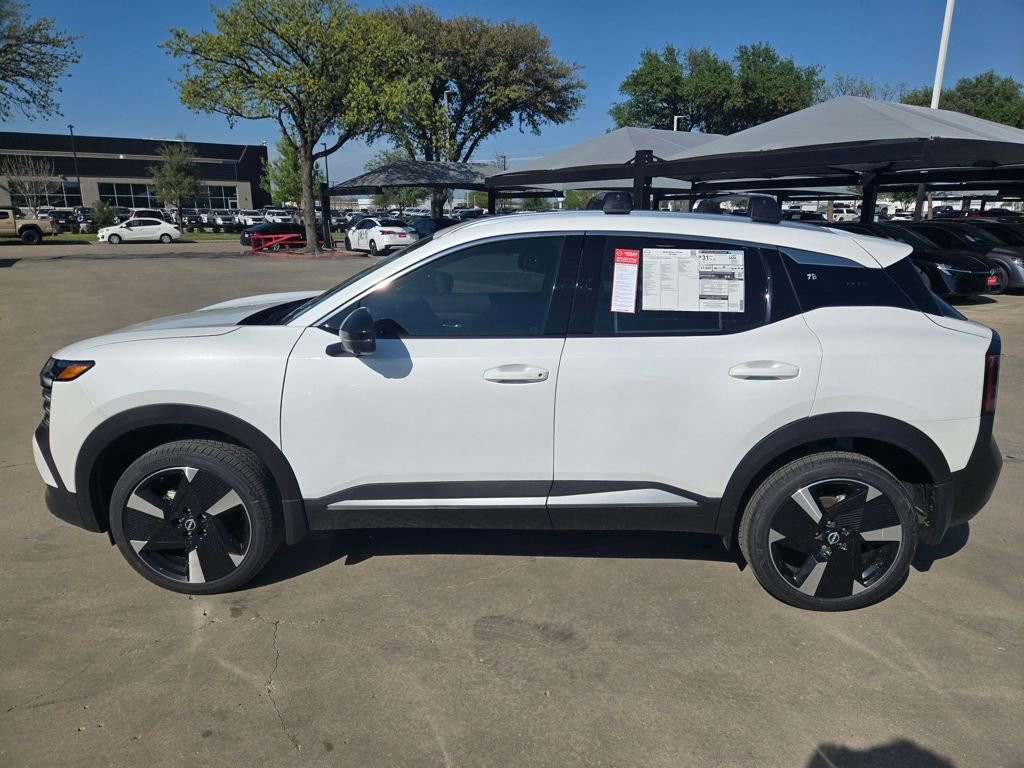 New 2026 Nissan Kicks SV w/ Charging Package FWD image 2