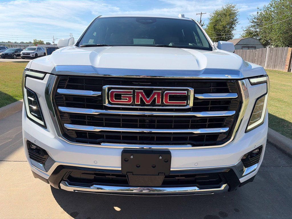 New 2027 GMC Yukon Elevation w/ Elevation Premium Package AWD/4WD image 2