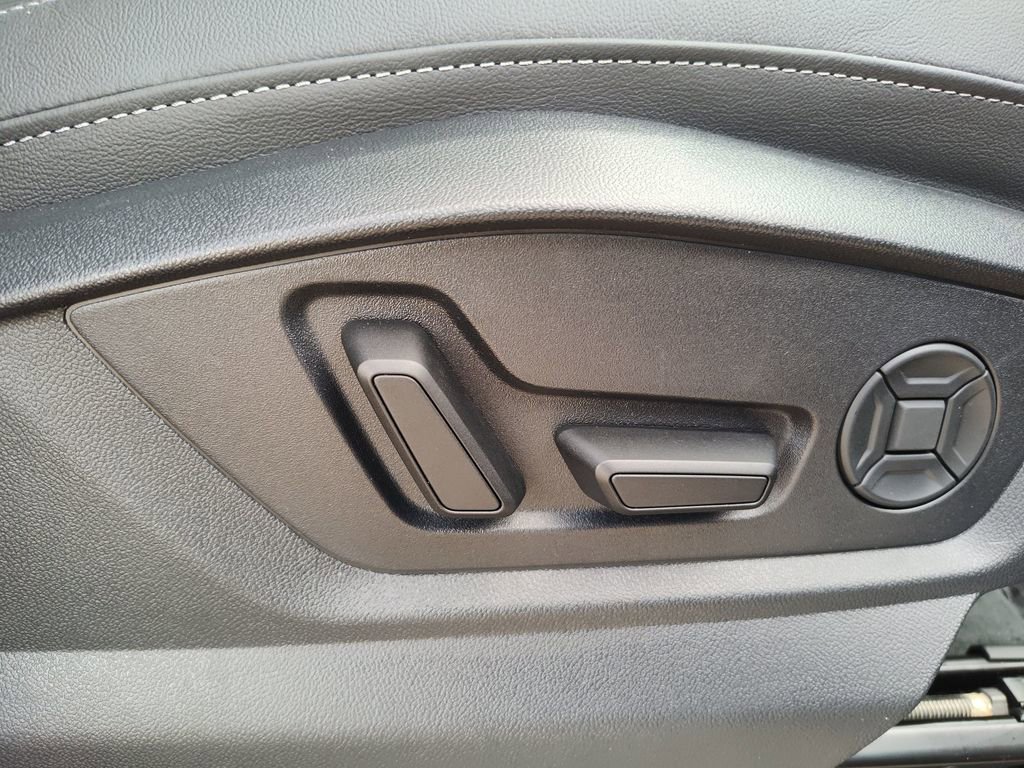 Certified 2025 Audi Q7 3.0T Premium Plus w/ Premium Plus Package image 34