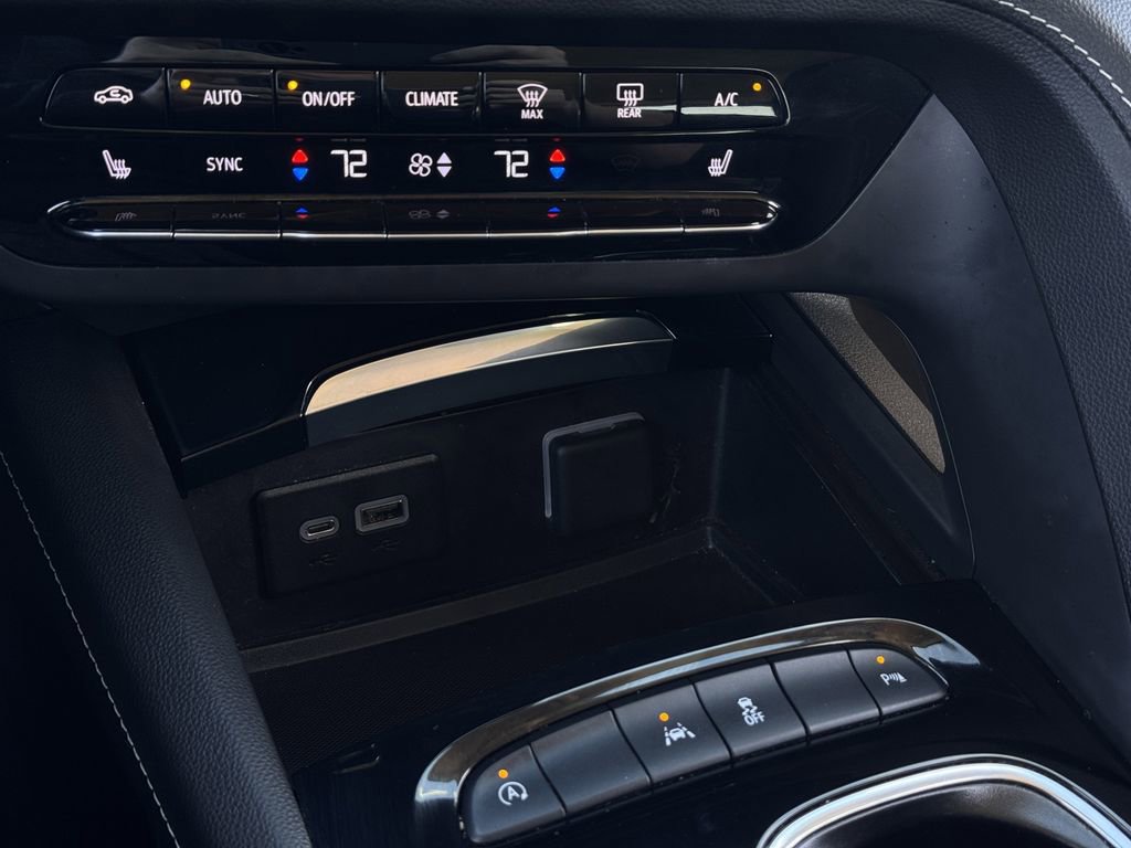 Used 2023 Buick Envision Preferred image 19
