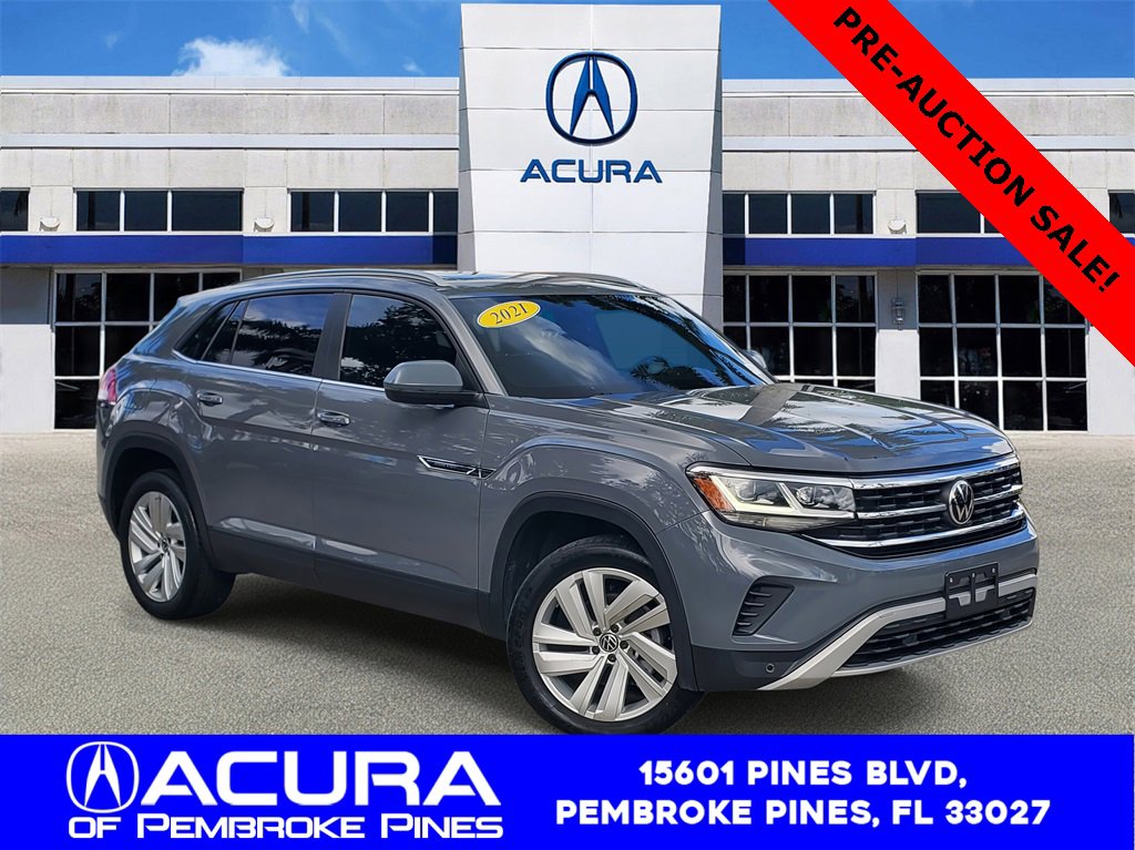 Used 2021 Volkswagen Atlas Cross Sport SE w/ Panoramic Sunroof Package
