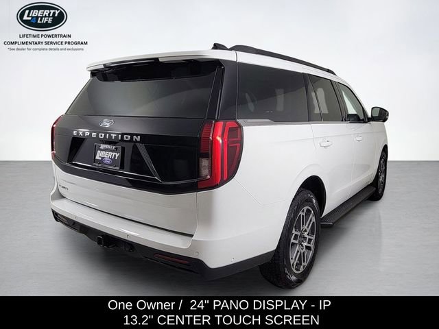 Used 2025 Ford Expedition Active image 3