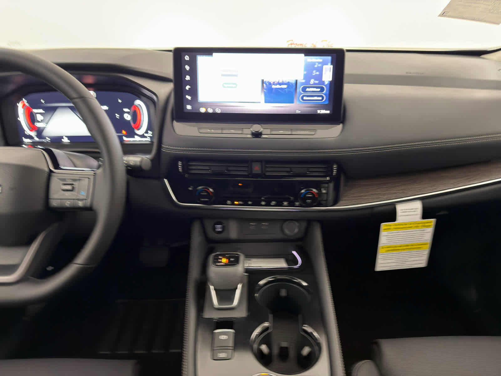 New 2026 Nissan Rogue Platinum image 19