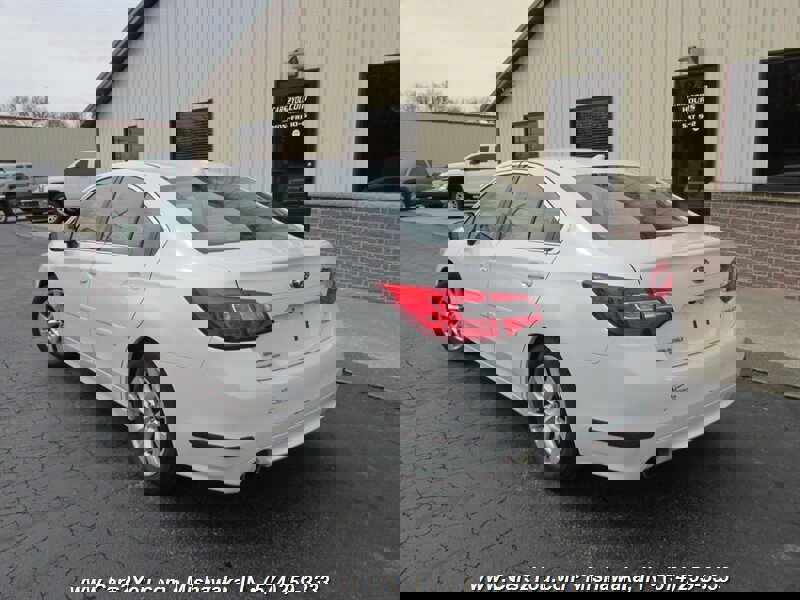 Used 2016 Subaru Legacy 2.5i Premium AWD/4WD image 5