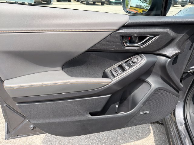 New 2026 Subaru Crosstrek 2.5i Limited w/ Crosstrek Mirror Package AWD/4WD image 17