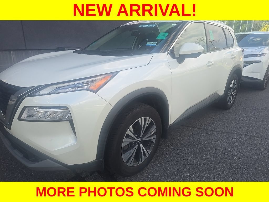 Used 2021 Nissan Rogue SV w/ Premium Package AWD/4WD image 4