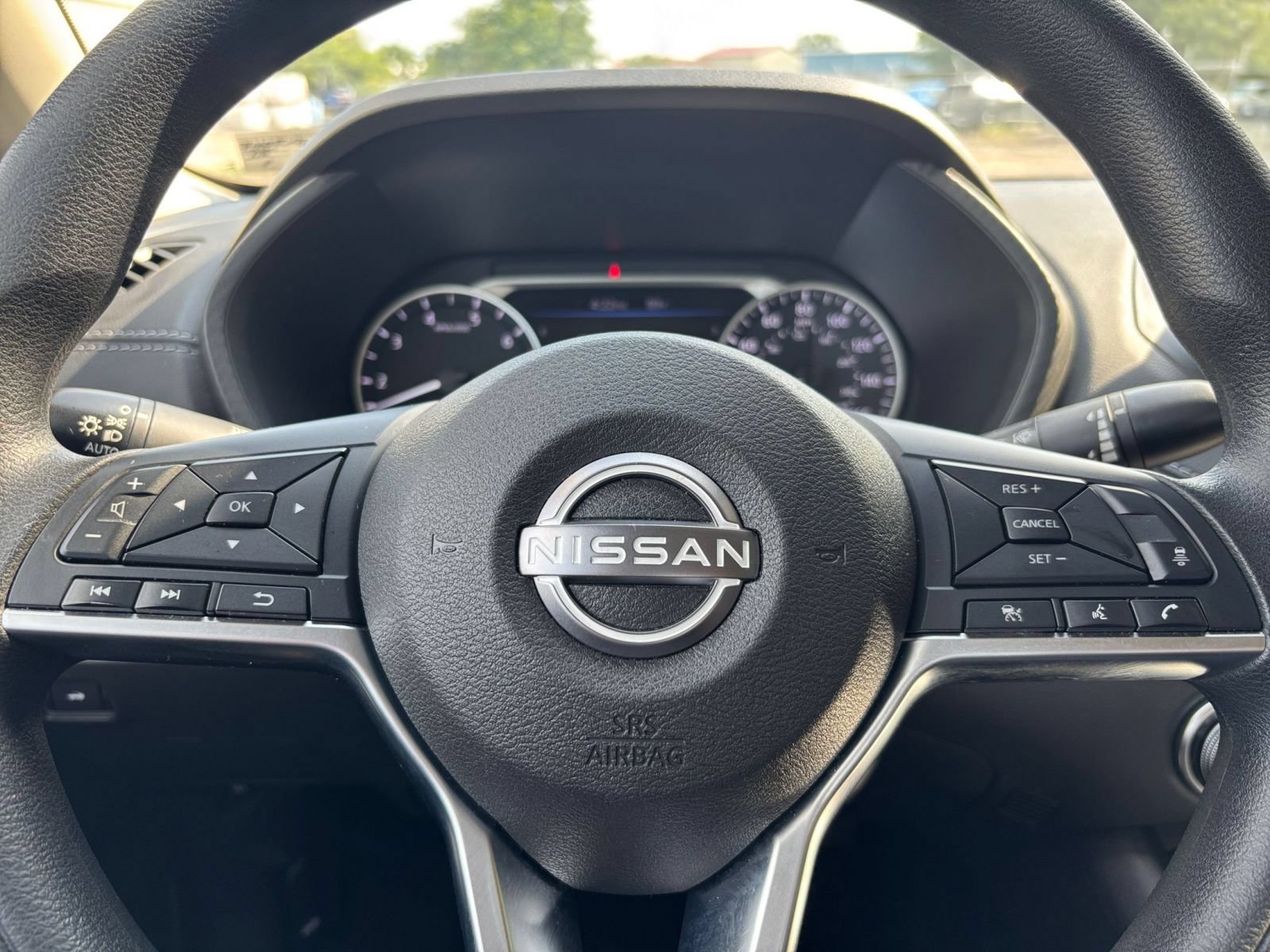 Used 2025 Nissan Sentra SV FWD image 21