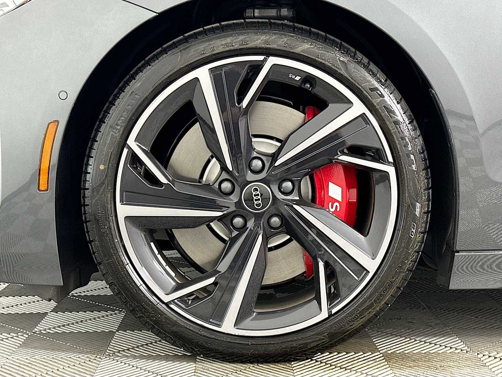 New 2025 Audi S6 e-tron Premium Plus image 29