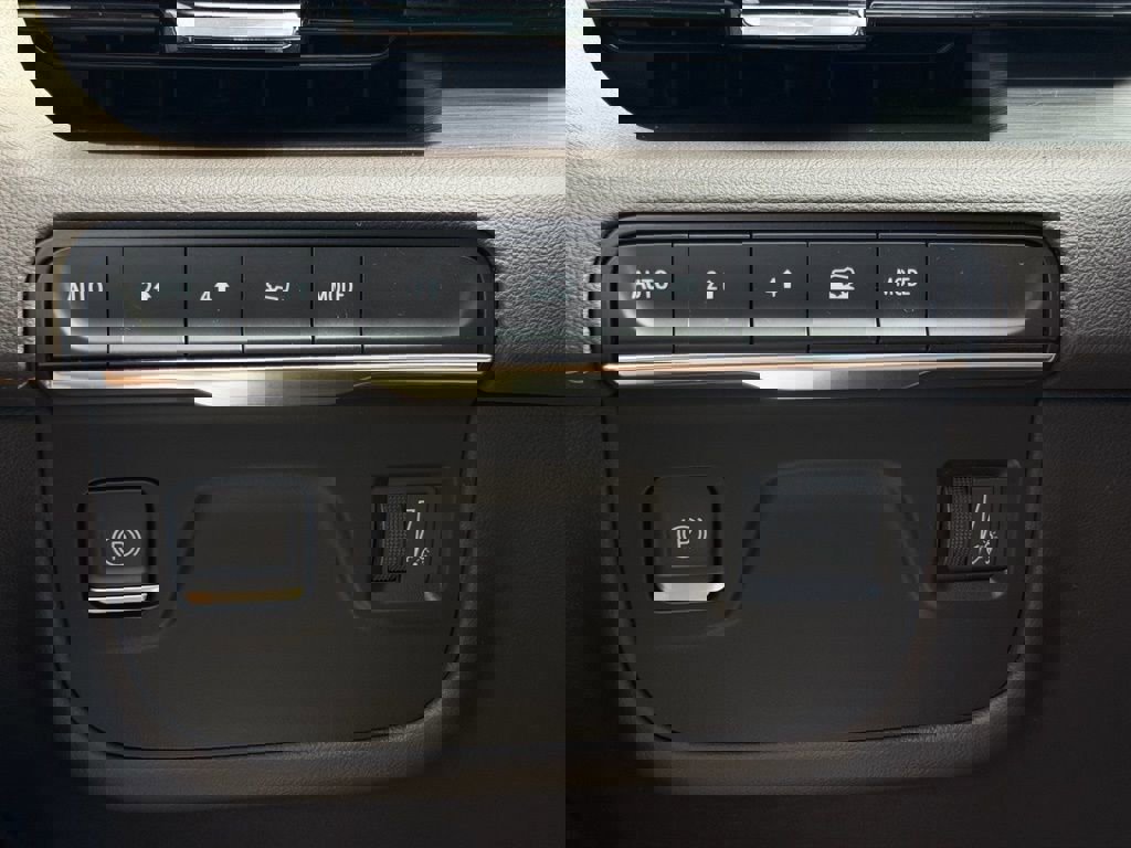 Used 2021 Cadillac Escalade ESV Premium Luxury image 25