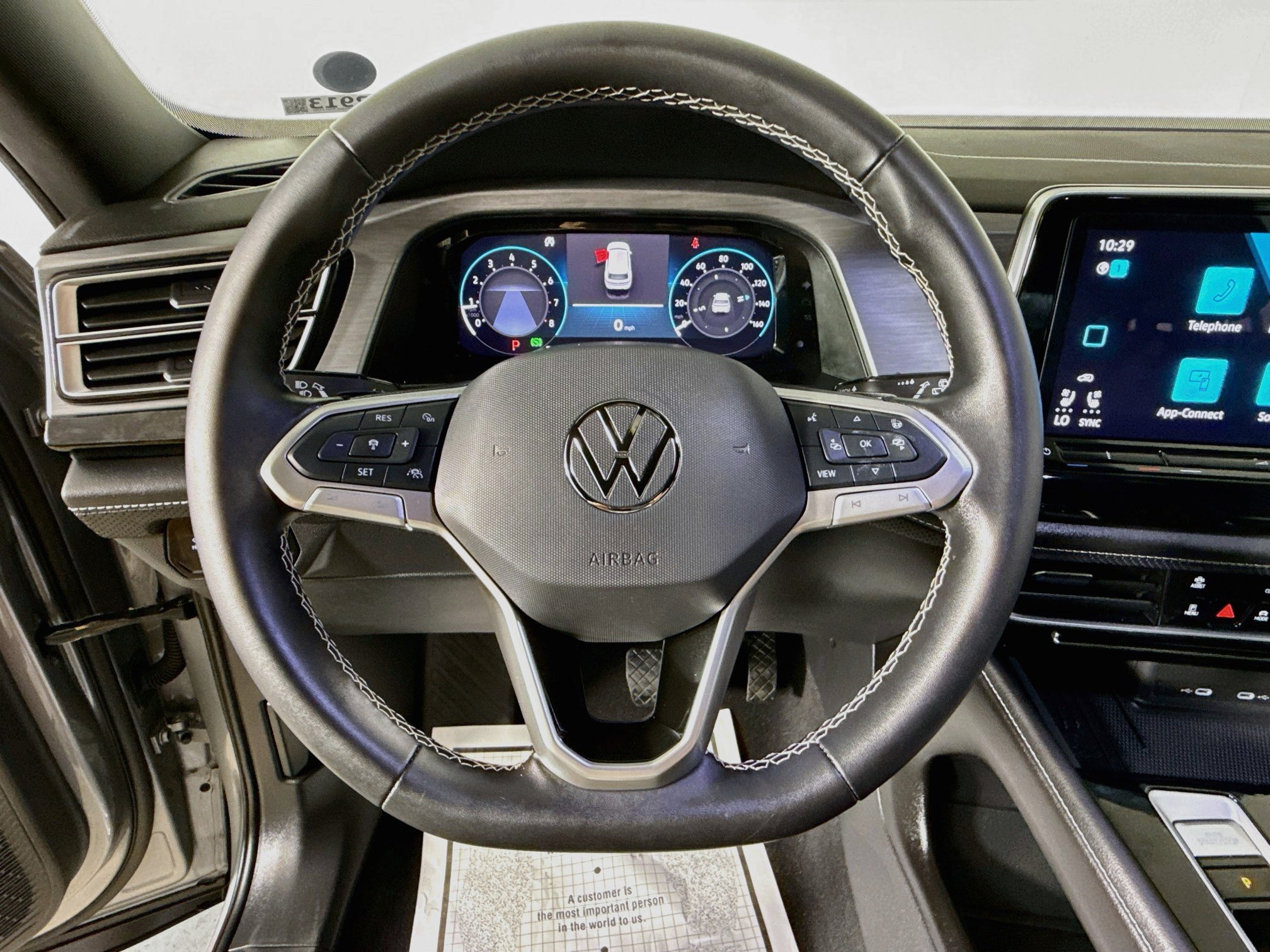 Used 2026 Volkswagen Atlas Cross Sport SE FWD image 11