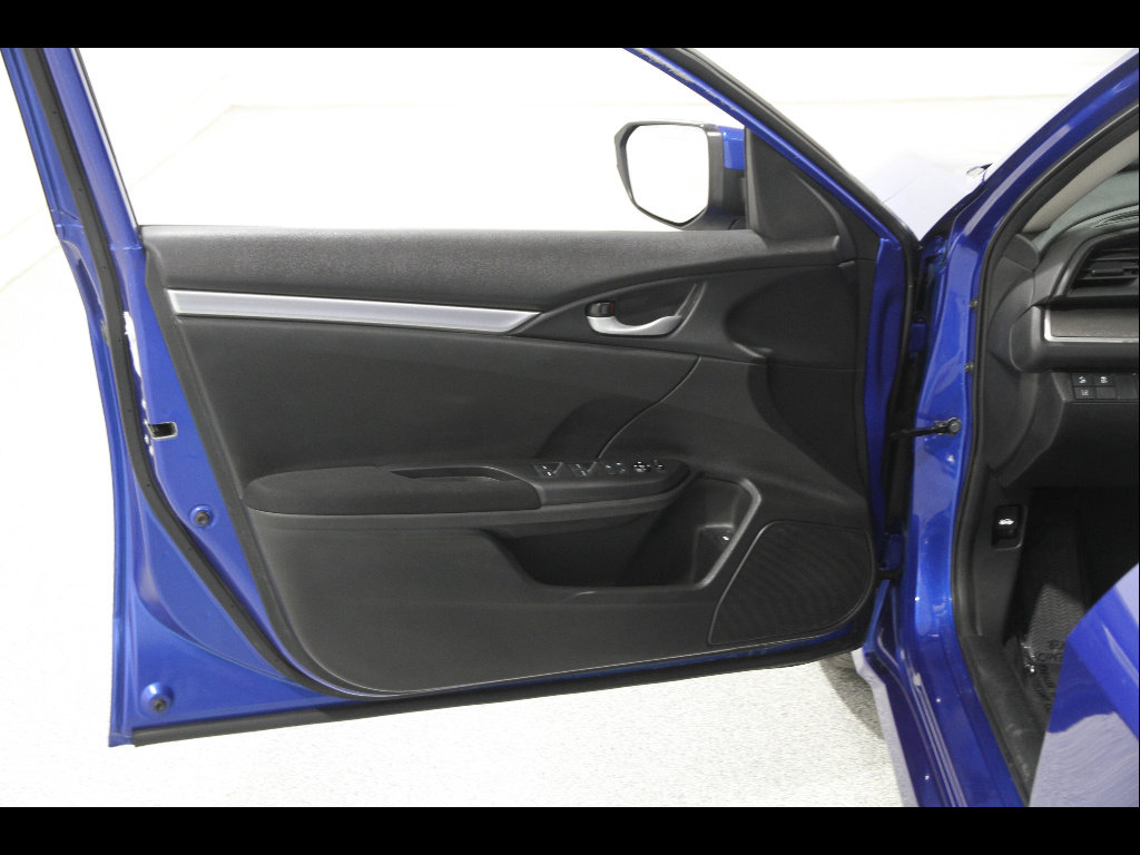 Used 2020 Honda Civic LX image 4