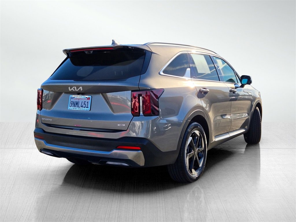 Used 2025 Kia Sorento SX Prestige image 4