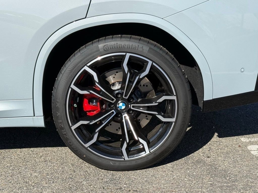 New 2025 BMW X4 M w/ Competition Package image 17