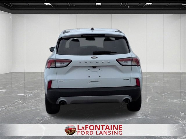 Used 2021 Ford Escape SE image 4