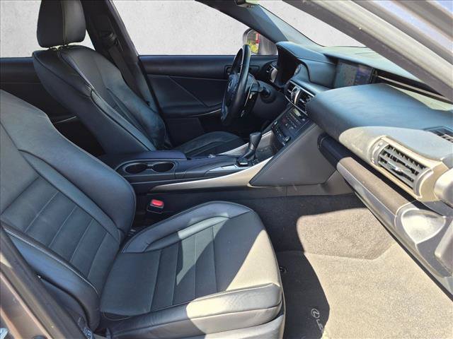 Used 2019 Lexus IS 350 F Sport w/ F Sport Package RWD image 21