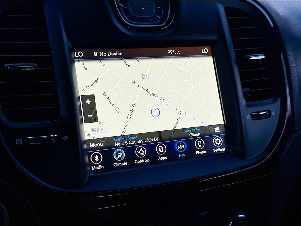 Used 2022 Chrysler 300 S RWD image 13