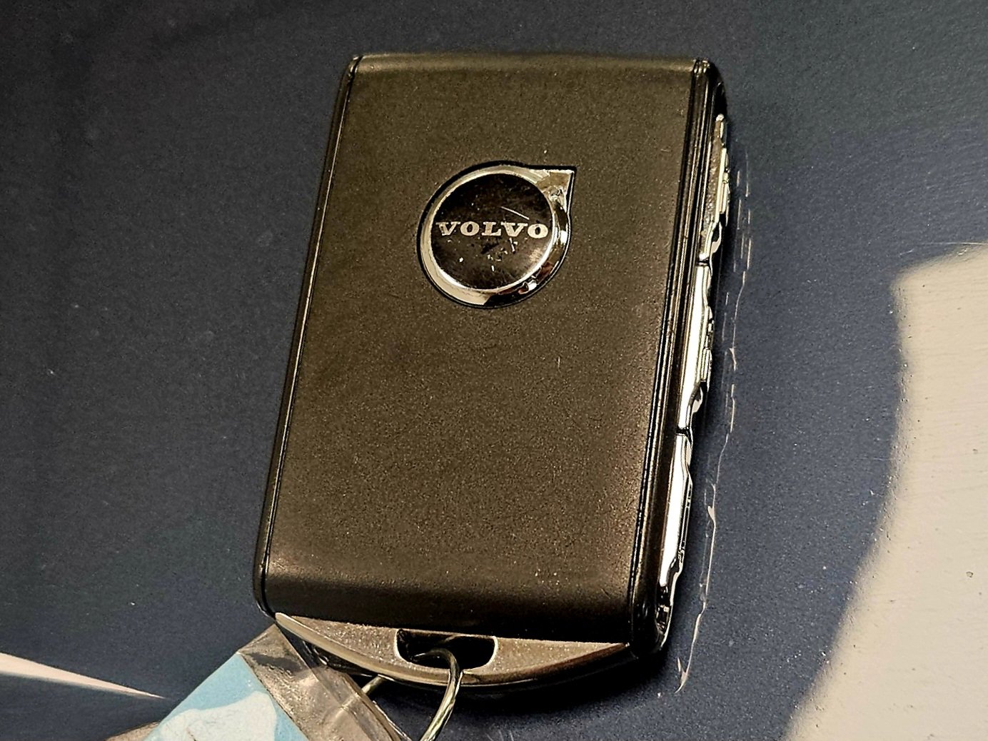 Used 2025 Volvo XC90 B6 Plus image 46