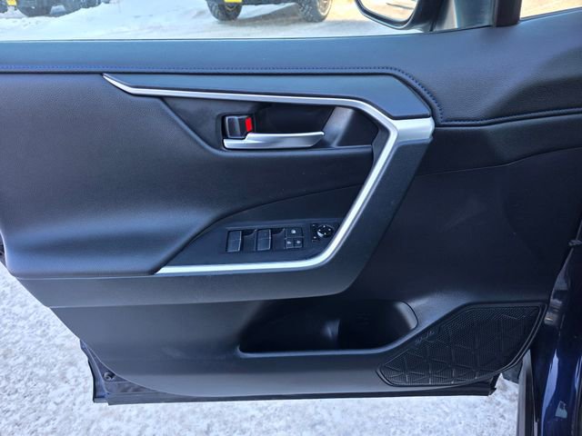 Used 2020 Toyota RAV4 XSE w/ XSE Grade Weather Package image 25