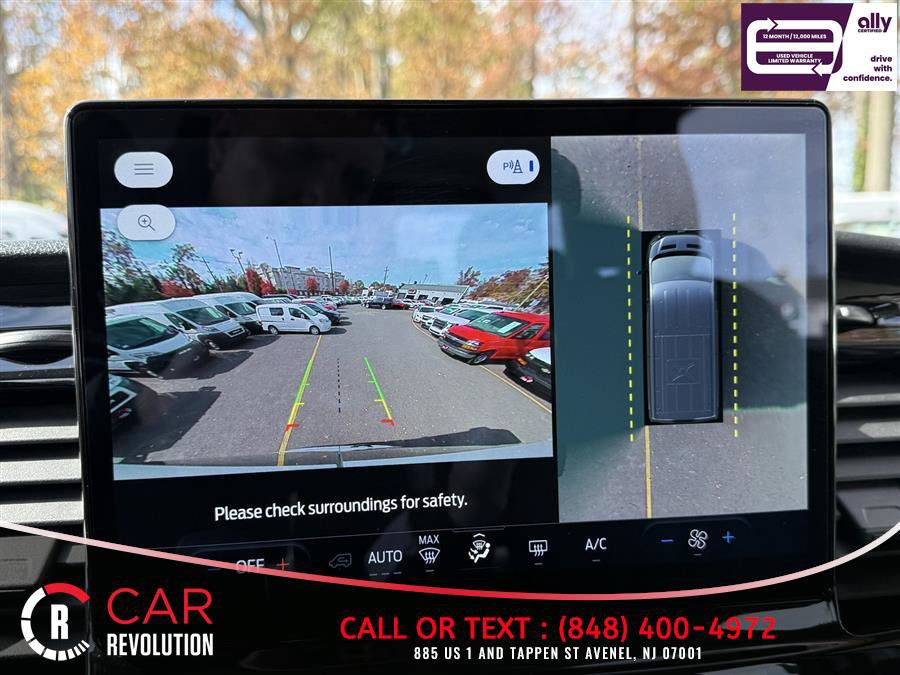 Used 2023 Ford Transit 350 XLT RWD image 27