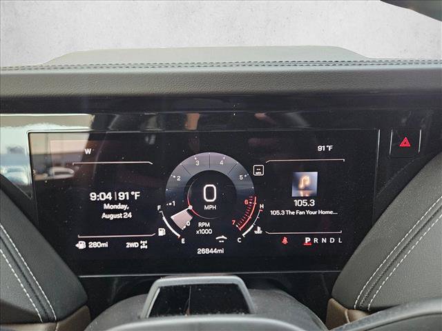 Used 2025 GMC Yukon Denali Ultimate w/ LPO, Floor Liner Package AWD/4WD image 10