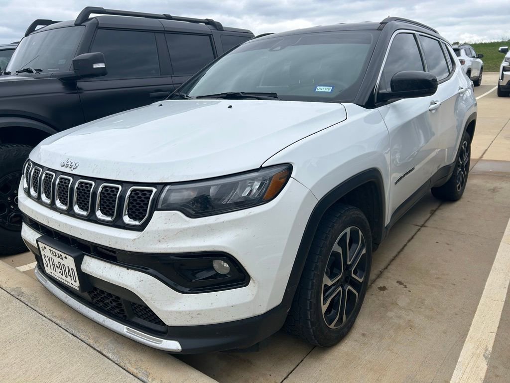 Used 2023 Jeep Compass Limited AWD/4WD image 14